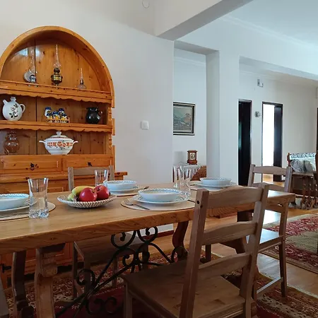 Cozy Garden House 아파트 Árgos Orestikón