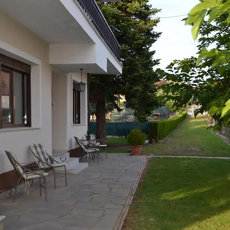 Cozy Garden House 아파트 Árgos Orestikón