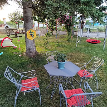 Cozy Garden House Apartamento Árgos Orestikón