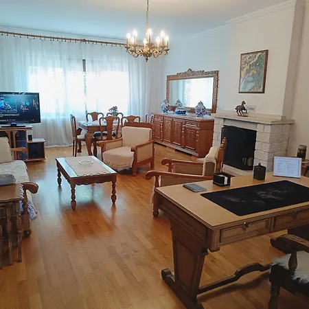 Apartamento Cozy Garden House Árgos Orestikón