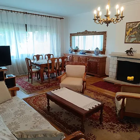 Cozy Garden House Apartmán Árgos Orestikón